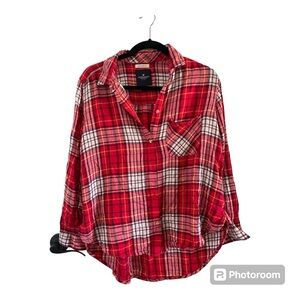 American Eagle plaid shirt size large, boyfriend fit